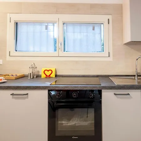 Ghisello Luxury 3 Apartament Bolonia
